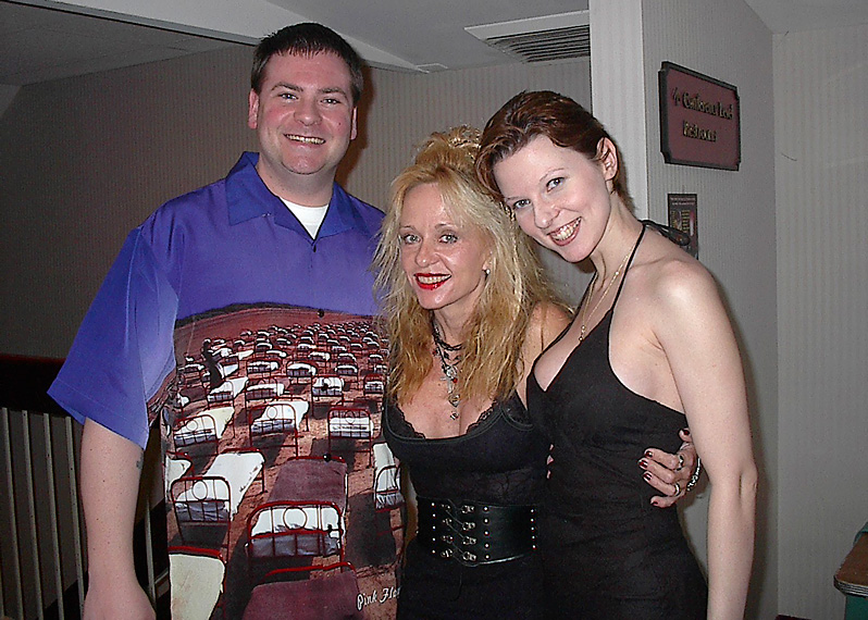 Mark Baranowski, Linnea Quigley, Ryli Morgan (April 2004)