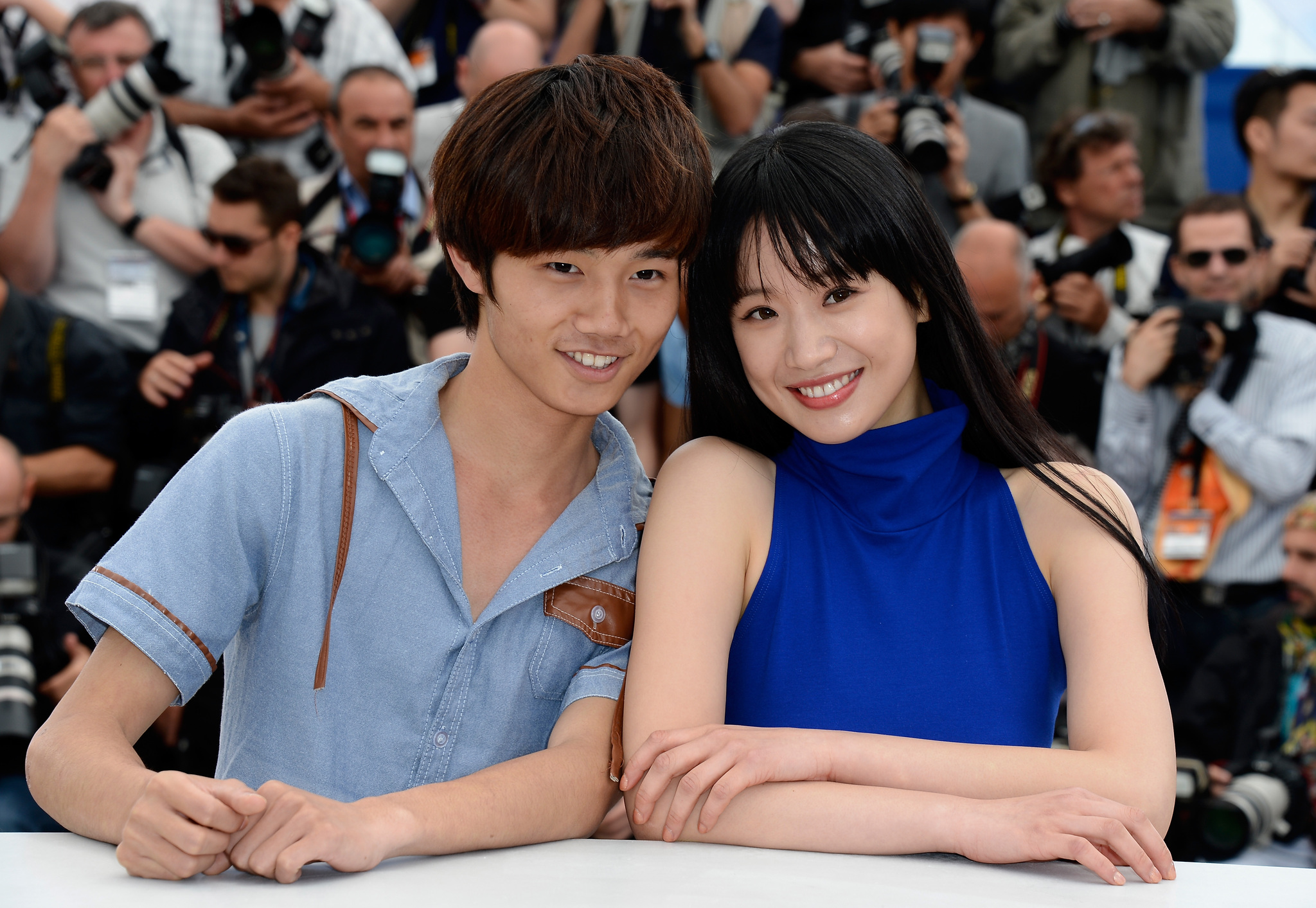 Meng Li and Lanshan Luo at event of Nuodemes prisilietimas (2013)