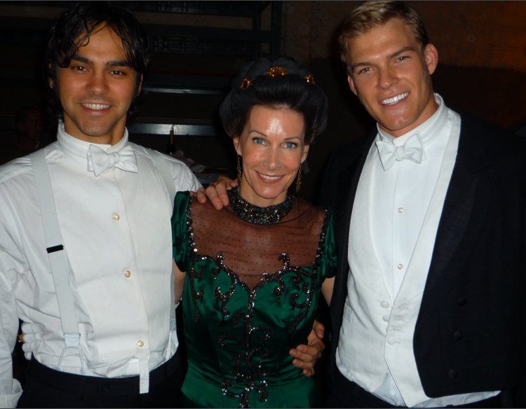 On the set of Midnight Bayou. With Alejandro Rose-Garcia (Julian Manet) and Alan Ritchson (Lucian Manet).