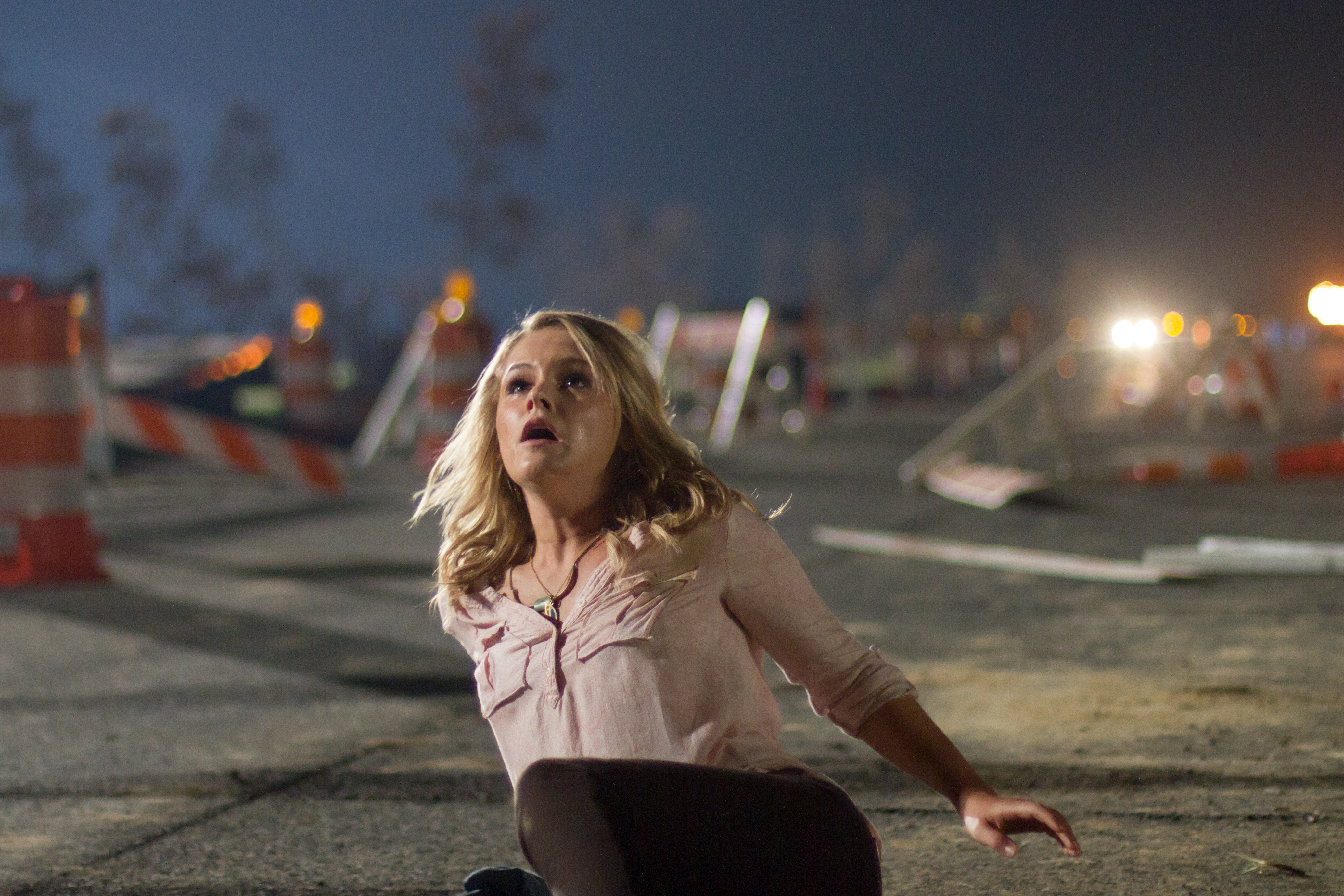 Still of Cassi Thomson in Left Behind (2014)