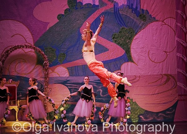 Michael Adam Hamilton as the Arabian Prince in Media City Ballet's 