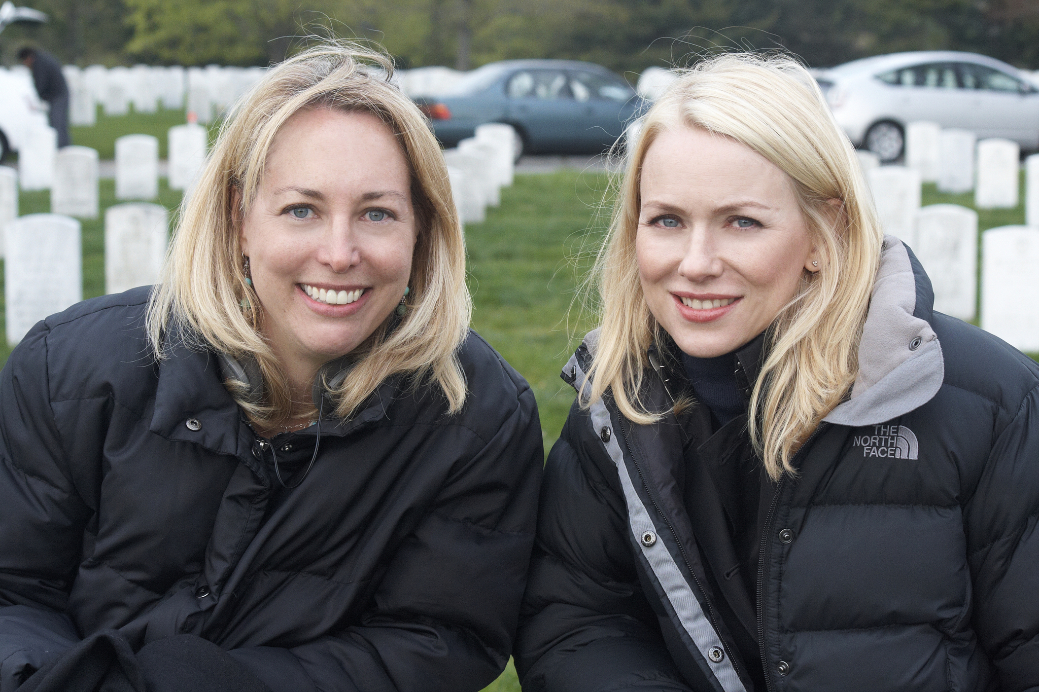 Still of Naomi Watts and Valerie Plame Wilson in Fair Game (2010)