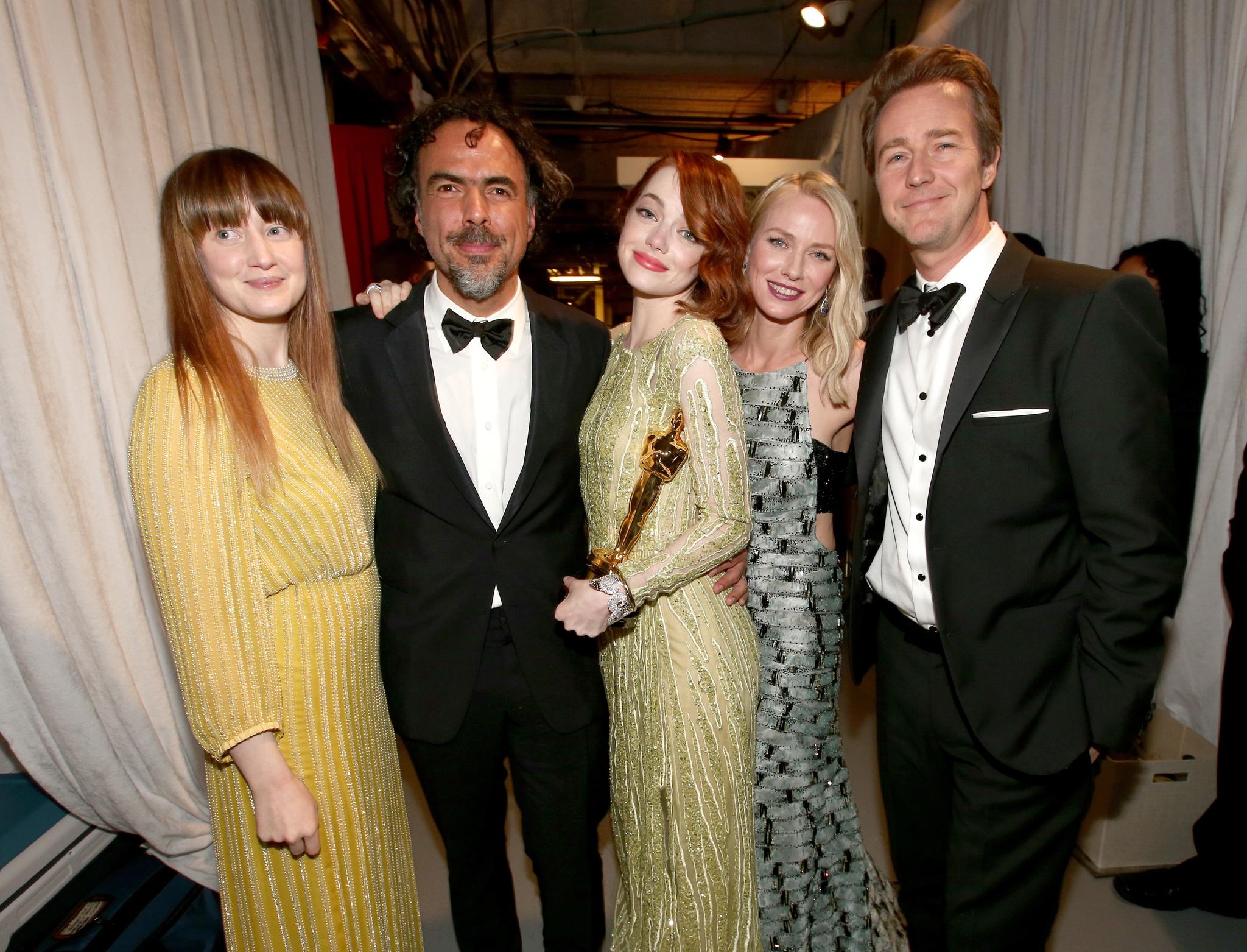 Edward Norton, Alejandro González Iñárritu, Naomi Watts, Emma Stone and Andrea Riseborough at event of The Oscars (2015)