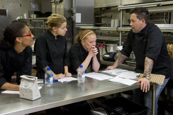 Still of Tiffani Faison and Michael Isabella in Top Chef (2006)