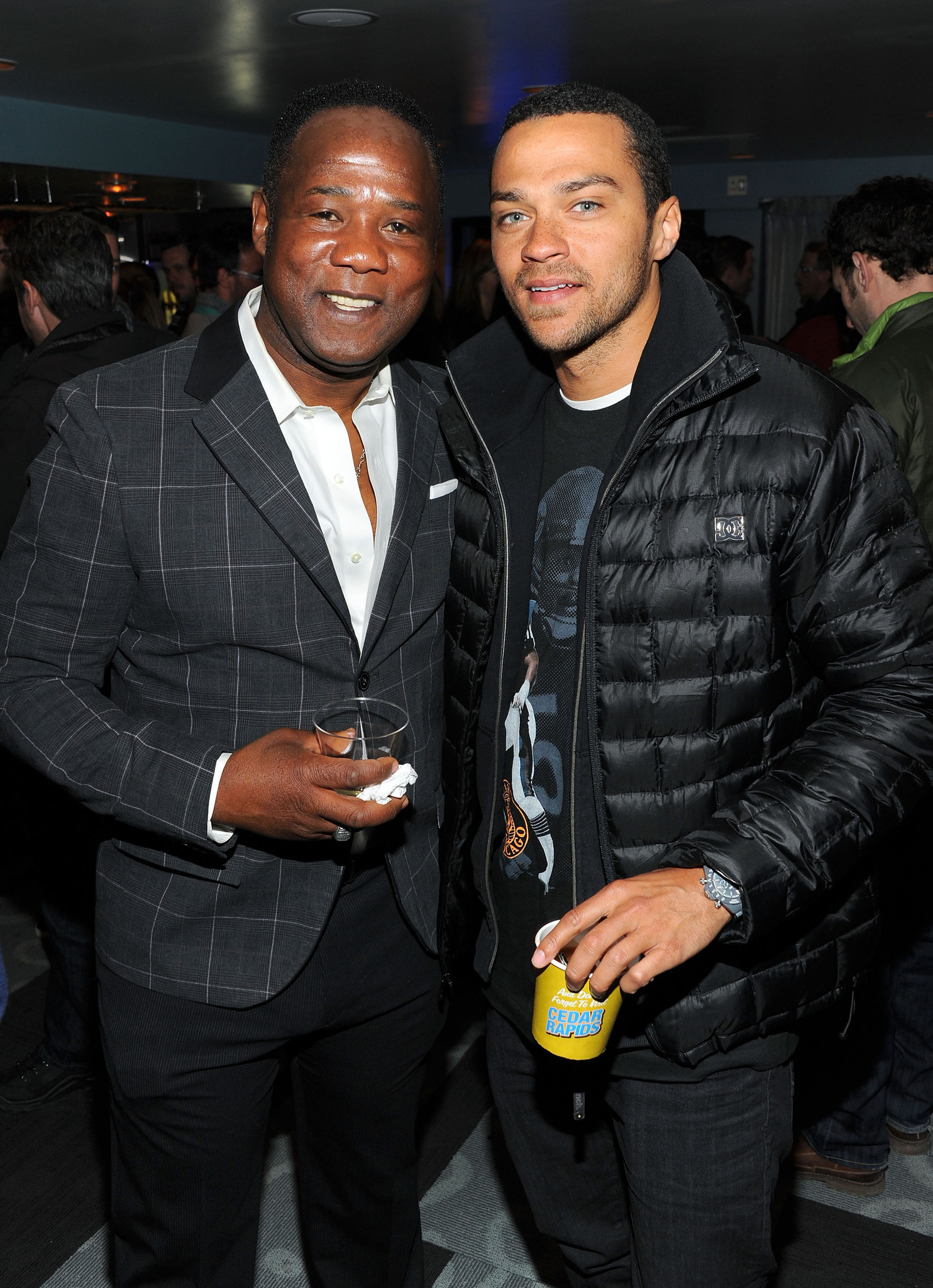Jesse Williams and Isiah Whitlock at event of Cedar Rapids (2011)