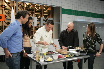 Still of Padma Lakshmi, Rocco DiSpirito and Tom Colicchio in Top Chef (2006)