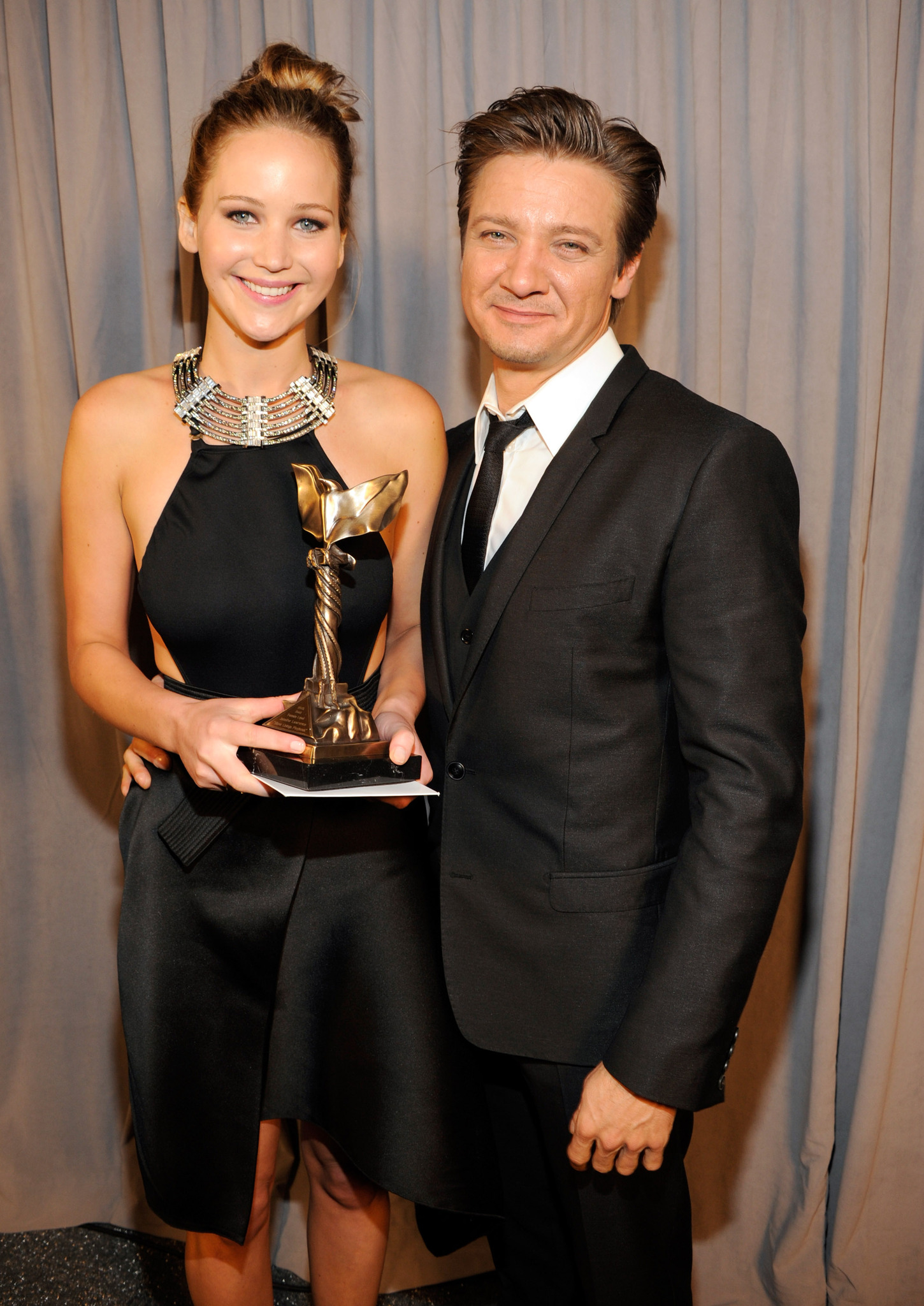 Jeremy Renner and Jennifer Lawrence