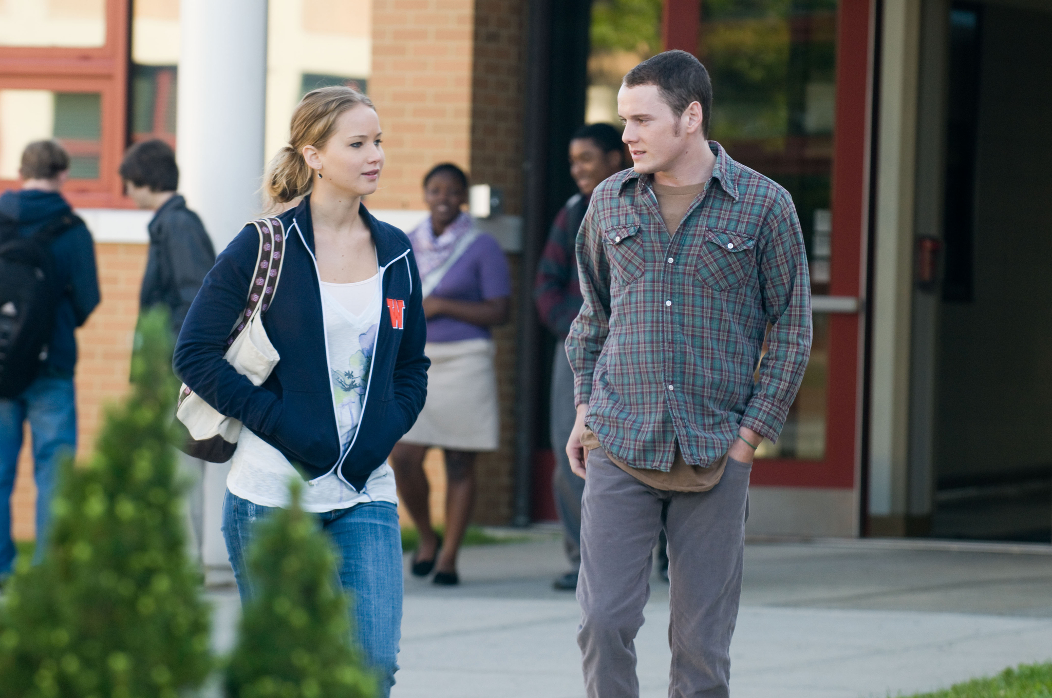 Still of Anton Yelchin and Jennifer Lawrence in The Beaver (2011)