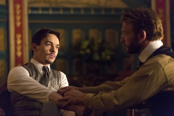 Still of Jonathan Rhys Meyers and Thomas Kretschmann in Dracula (2013)