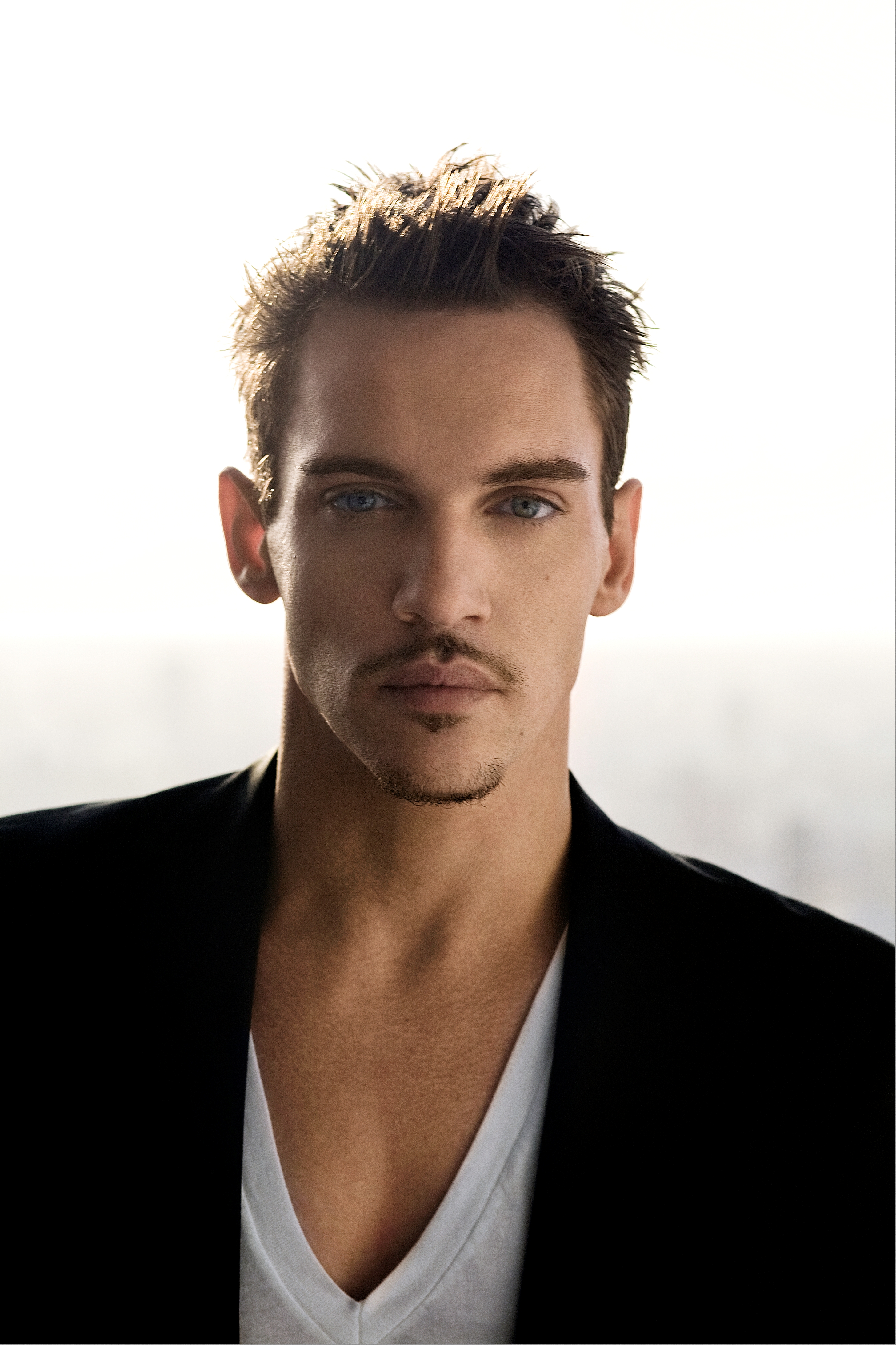 Jonathan Rhys Meyers