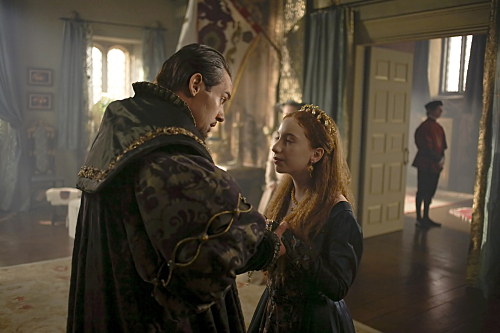 Still of Jonathan Rhys Meyers and Laoise Murray in The Tudors (2007)