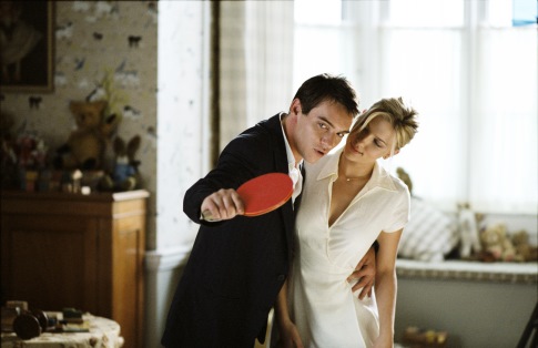 Jonathan Rhys Meyers and Scarlett Johansson in 