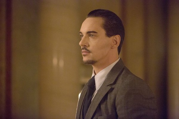 Still of Jonathan Rhys Meyers in Dracula (2013)