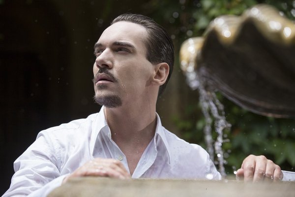 Still of Jonathan Rhys Meyers in Dracula (2013)