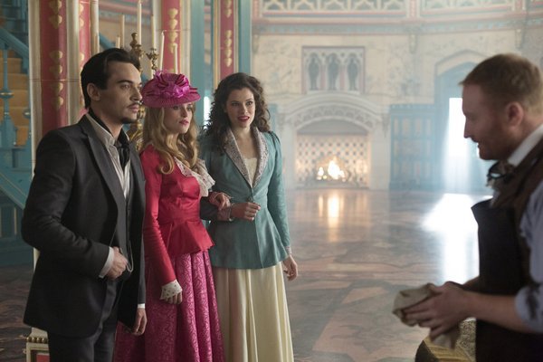 Still of Jonathan Rhys Meyers, Phil McKee, Jessica De Gouw and Katie McGrath in Dracula (2013)