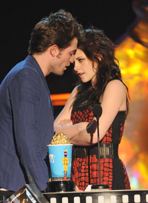 Kristen Stewart and Robert Pattinson