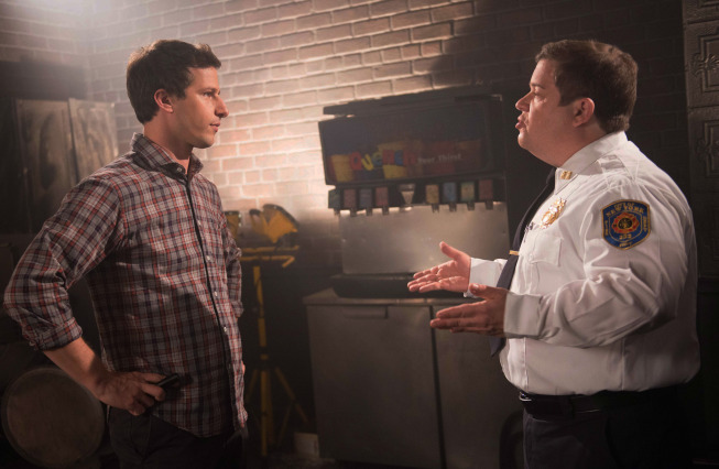 Still of Patton Oswalt and Andy Samberg in Brooklyn Nine-Nine (2013)