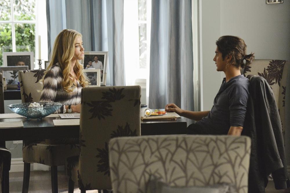 Still of Denise Richards and Avan Jogia in Twisted (2013)