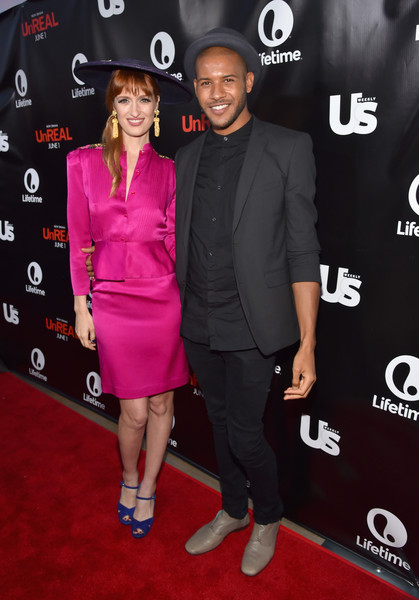 Jeffrey Bowyer-Chapman and Breeda Wool attend event of UnREAL