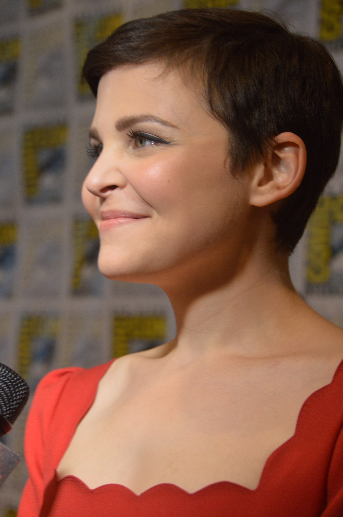 Ginnifer Goodwin at event of Once Upon a Time (2011)