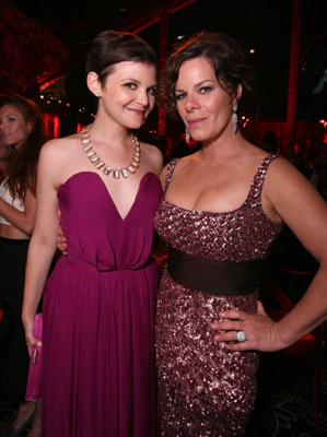 Marcia Gay Harden and Ginnifer Goodwin at event of The 61st Primetime Emmy Awards (2009)