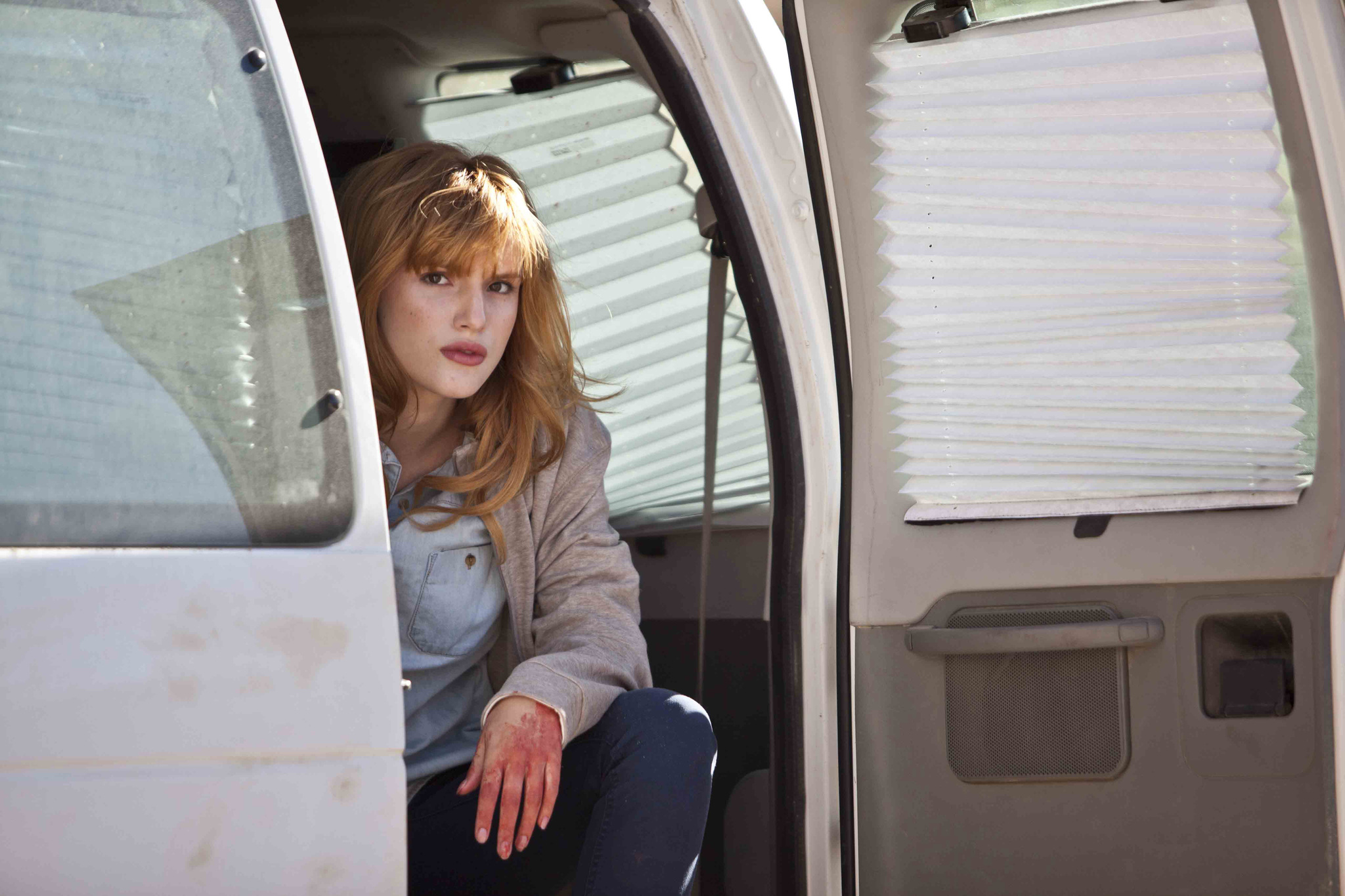 Still of Bella Thorne in Big Sky (2015)