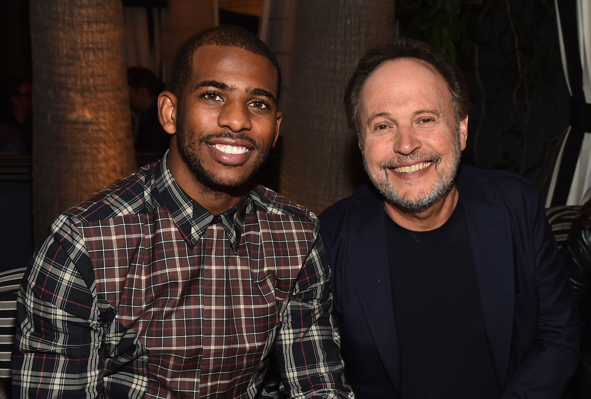 Billy Crystal and Chris Paul at event of The Comedians (2015)