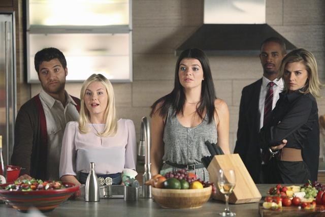 Still of Elisha Cuthbert, Damon Wayans Jr., Adam Pally, Casey Wilson and Eliza Coupe in Happy Endings (2011)