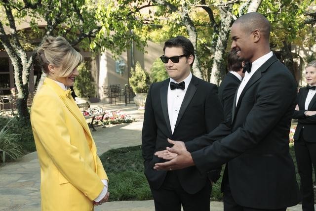 Still of Damon Wayans Jr., Adam Pally and Eliza Coupe in Happy Endings (2011)
