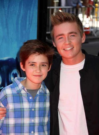 Actors Preston Bailey and Brennan Bailey arrive at the premiere of Earth to Echo Los Angeles, California June 14, 2014