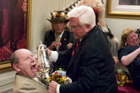 Still of Leslie Nielsen in Pats baisiausias filmas 3 (2003)