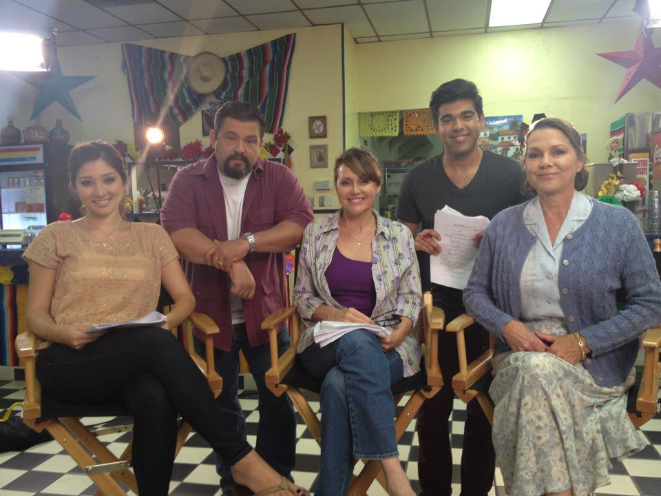 On the set of Sin Verguenza with Joanna Zanella, Daniel E. Mora, J.M.Longoria and Maria Luna