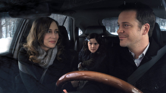 Still of Vera Farmiga, Peter Sarsgaard and Isabelle Fuhrman in Naslaite (2009)