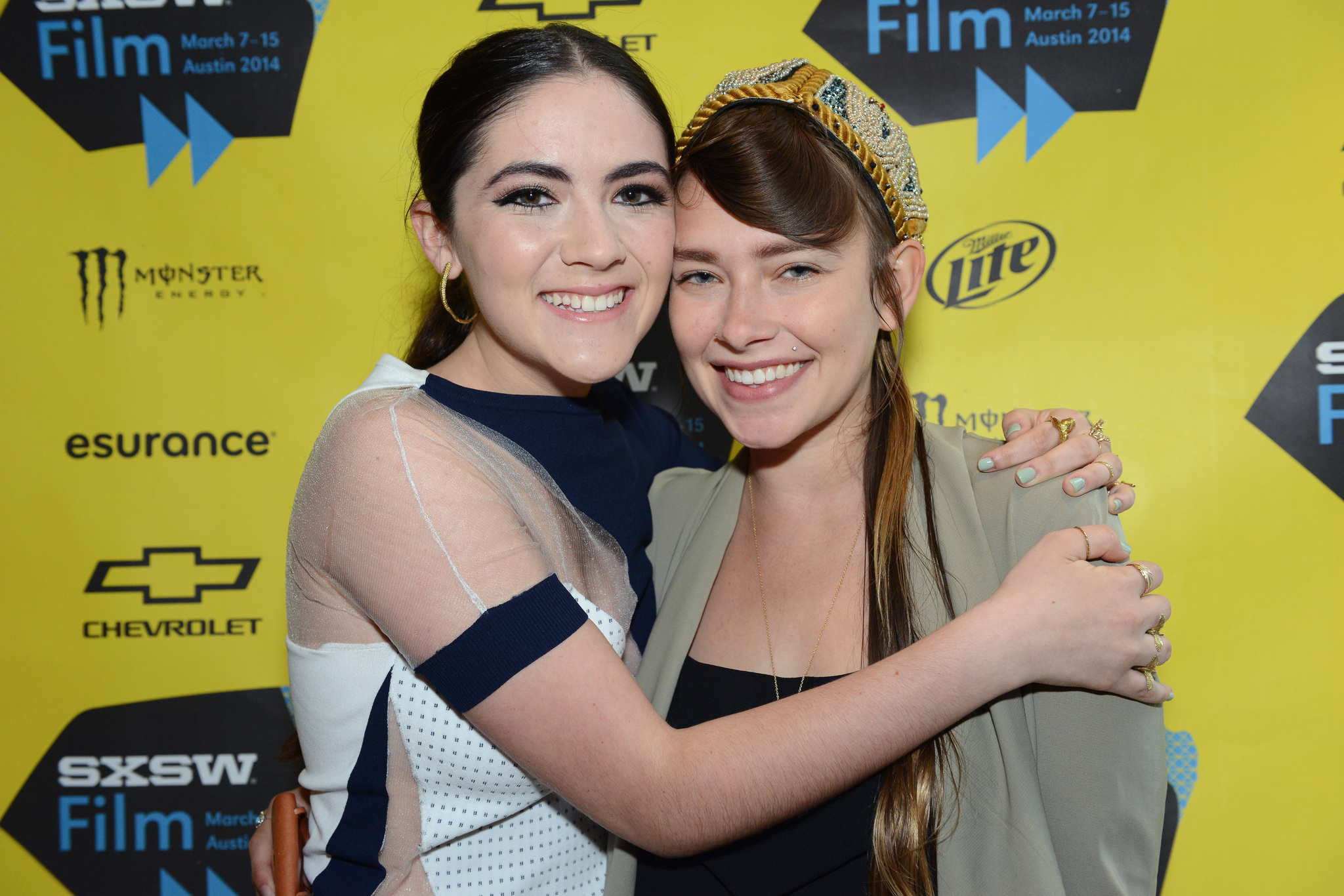 Isabelle Fuhrman and Sarah Buckley at event of All the Wilderness (2014)