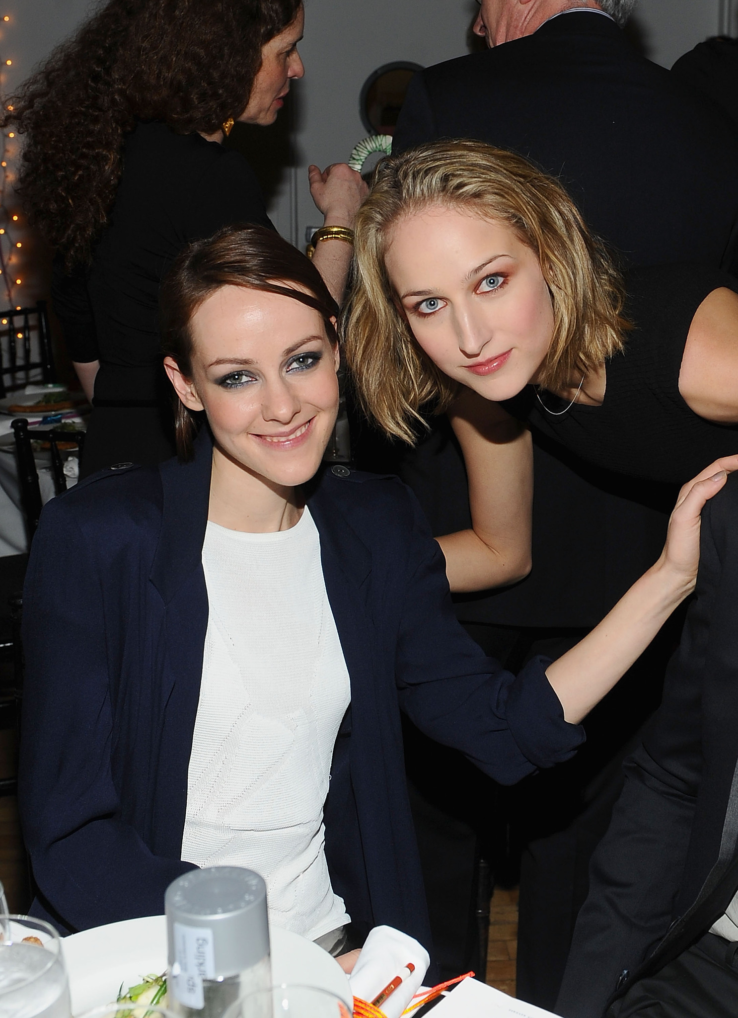 Leelee Sobieski and Jena Malone