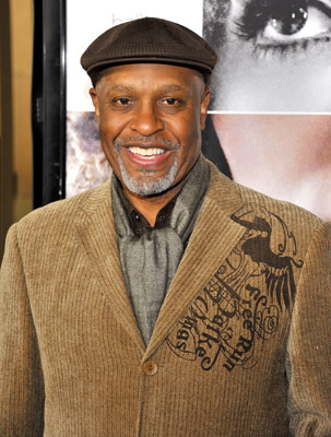James Pickens at event of Frankie & Alice (2010)