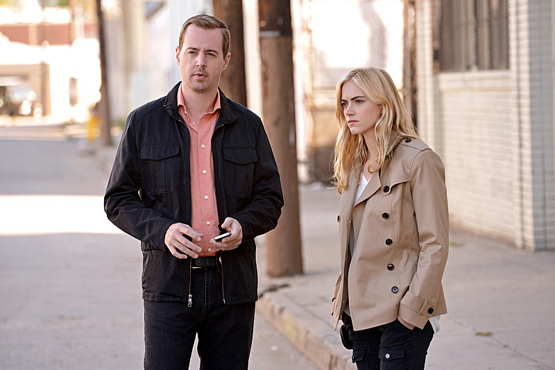 Still of Sean Murray and Emily Wickersham in NCIS: Naval Criminal Investigative Service (2003)