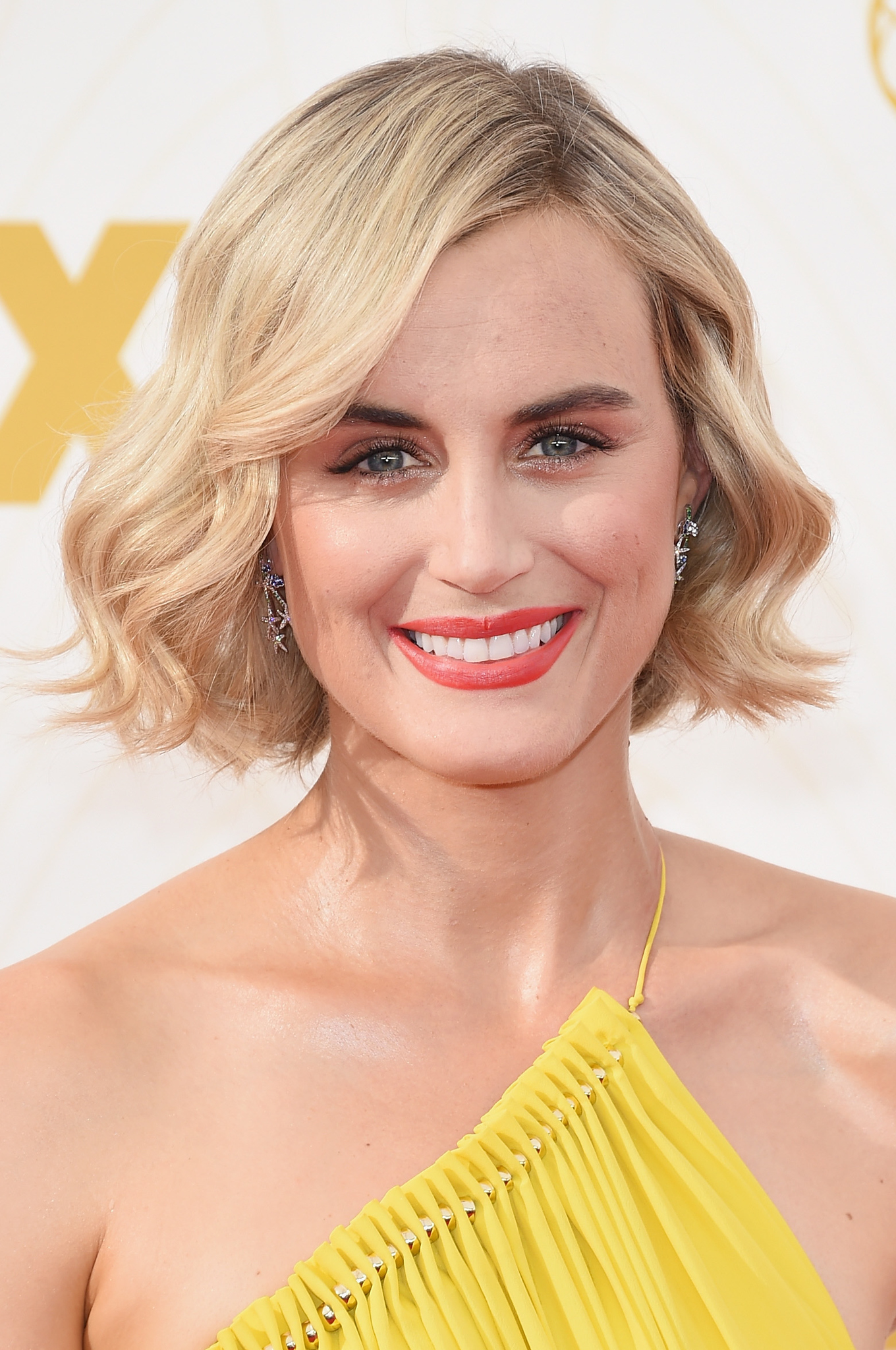 Taylor Schilling at event of The 67th Primetime Emmy Awards (2015)