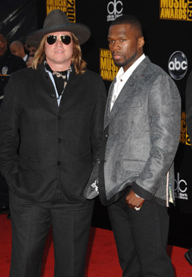 Val Kilmer and 50 Cent at event of 2009 American Music Awards (2009)