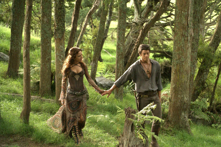 Still of Jessica Chapnik Kahn and Craig Horner in Legend of the Seeker