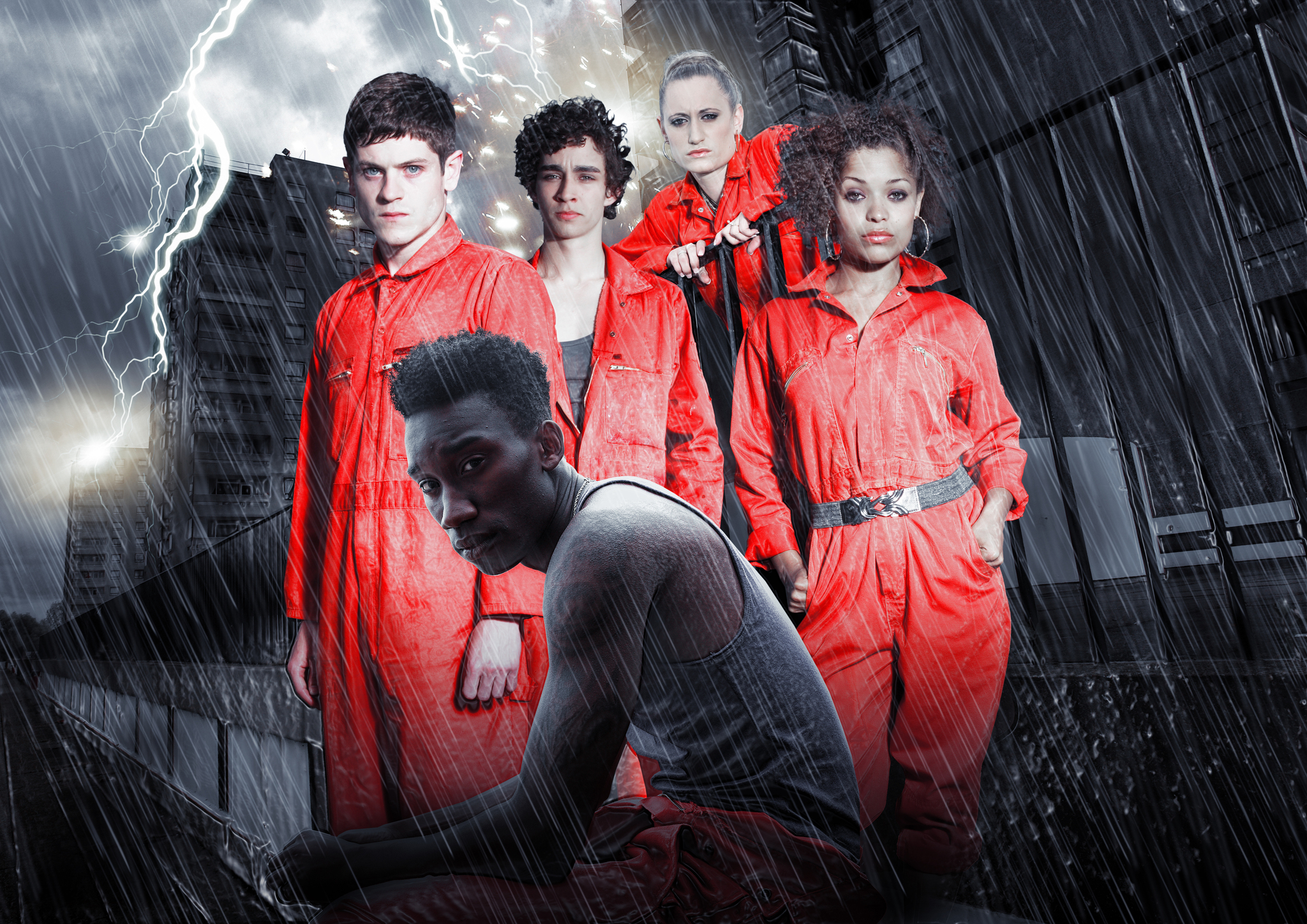 Still of Robert Sheehan, Lauren Socha, Nathan Stewart-Jarrett, Antonia Thomas and Iwan Rheon in Misfits (2009)