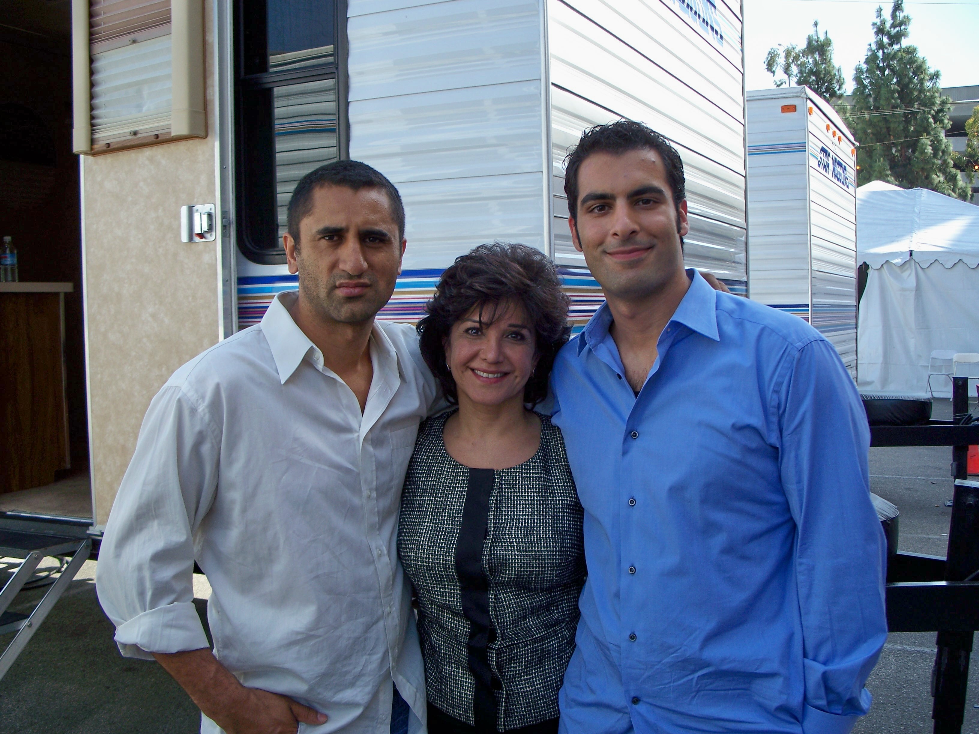 Cliff Curtis,Nina,Merik Tadros on the set of Crossing Over.