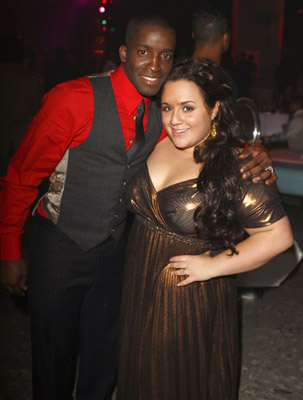 Elijah Kelley and Nikki Blonsky at event of Hairspray (2007)