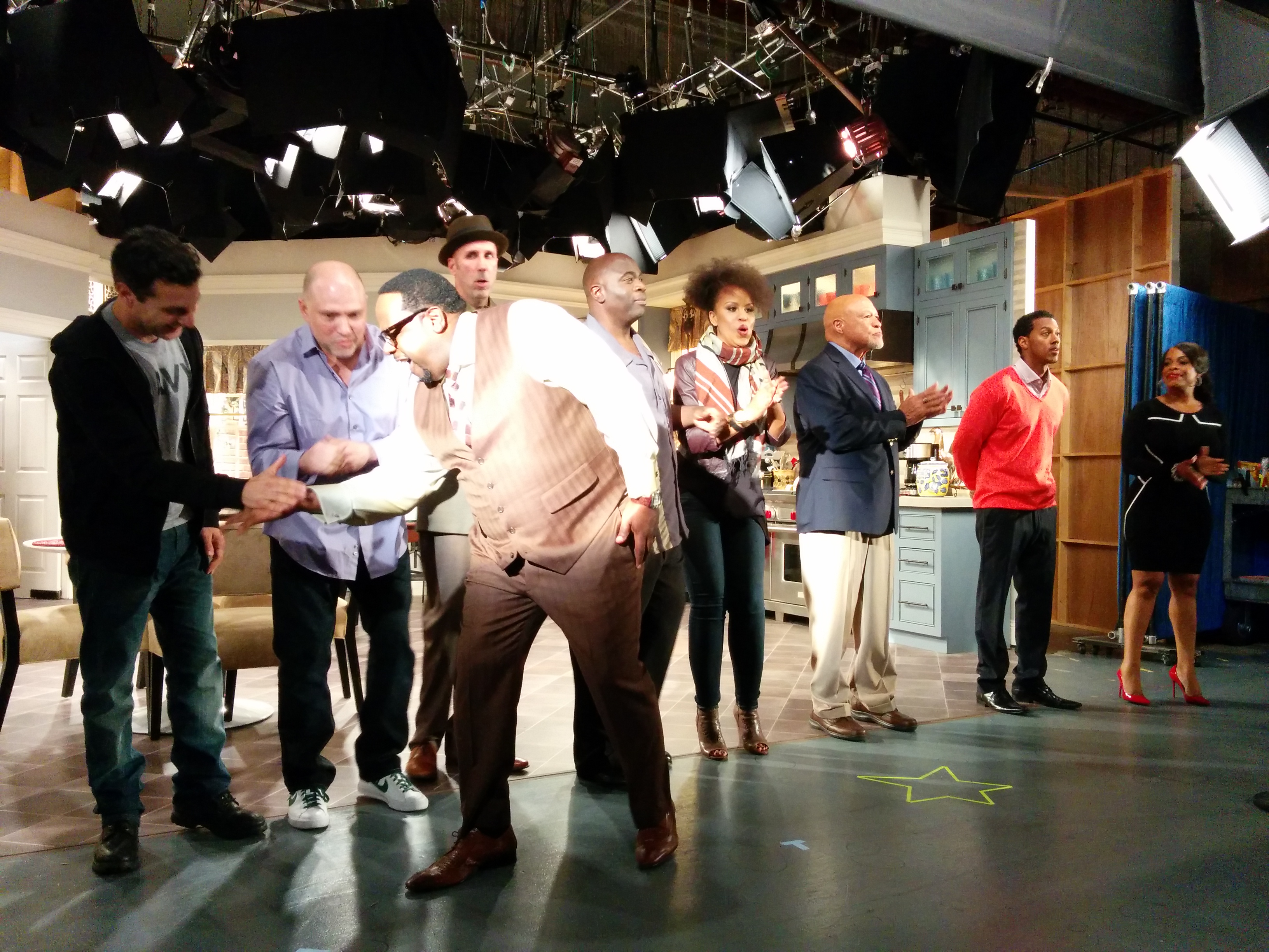 Carlos Arellano and Cedric The Entertainer, and Cast | The Soul Man (2014)