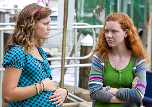 Madisen Beaty as 'Sara' in the Pregnancy Pact