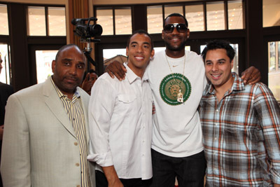 LeBron James, Harvey Mason Jr., Kristopher Belman and Dru Joyce at event of More Than a Game (2008)