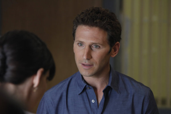 Still of Mark Feuerstein and Hank Lawson in Royal Pains (2009)