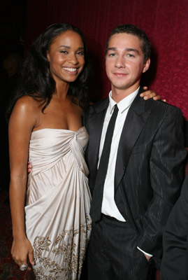 Joy Bryant and Shia LaBeouf at event of Bobby (2006)
