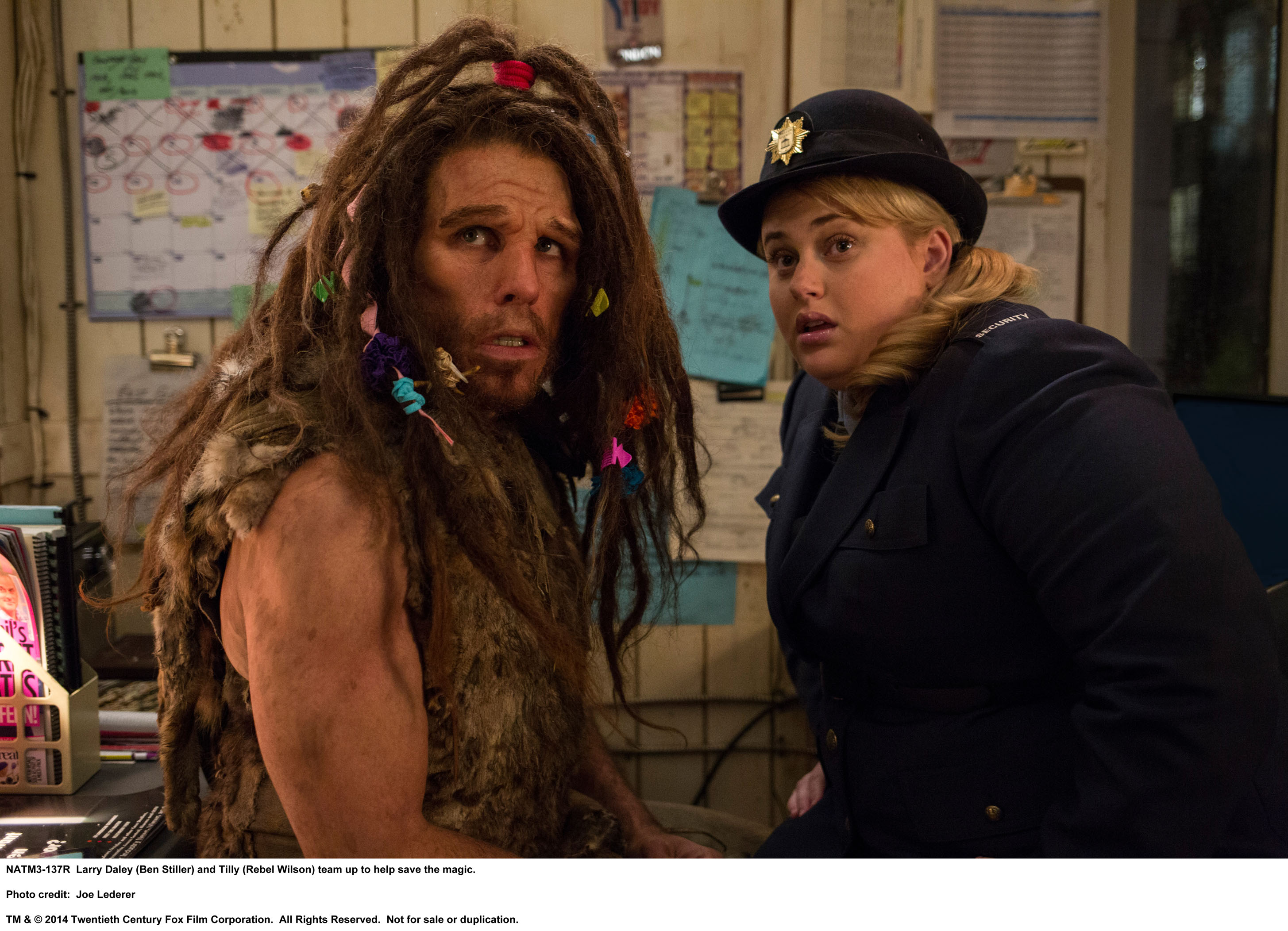 Still of Ben Stiller and Rebel Wilson in Naktis muziejuje. Kapo paslaptis (2014)
