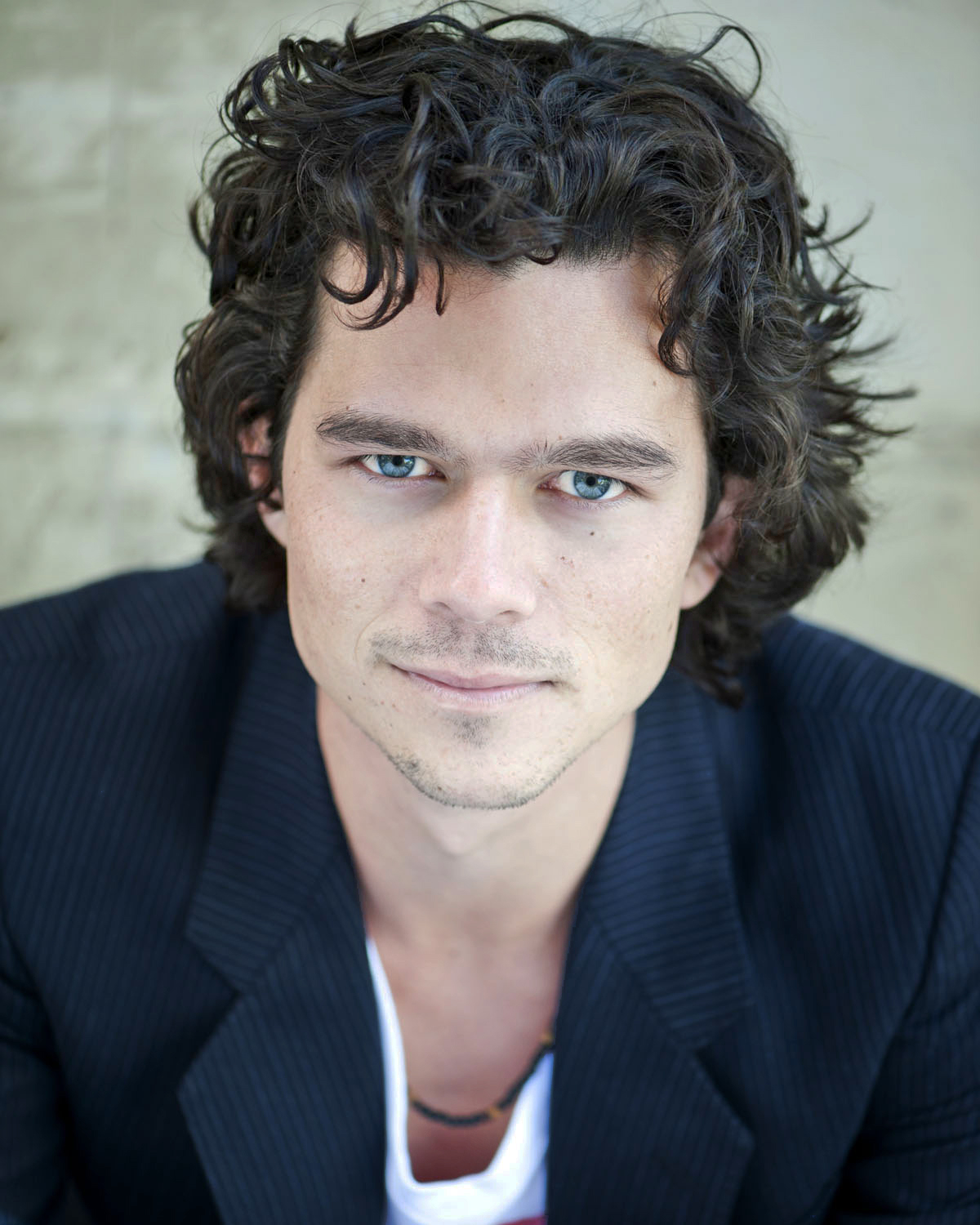 Luke Arnold